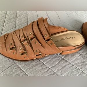 Kelsey Dagger, Brooklyn - mule in a great neutral color